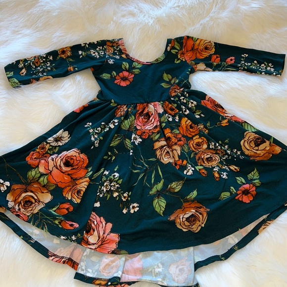 Eyee kids Other - Floral twirly dress